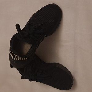Black Adidas sports shoes